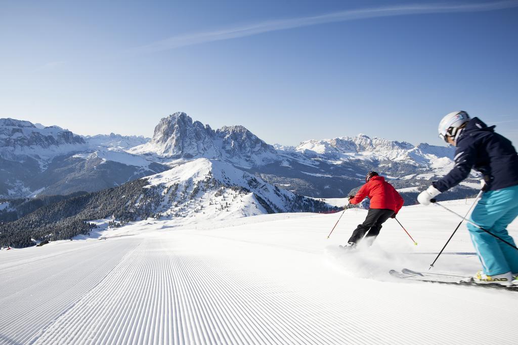 Garni Crepaz Bed & Breakfast Selva di Val Gardena Dış mekan fotoğraf